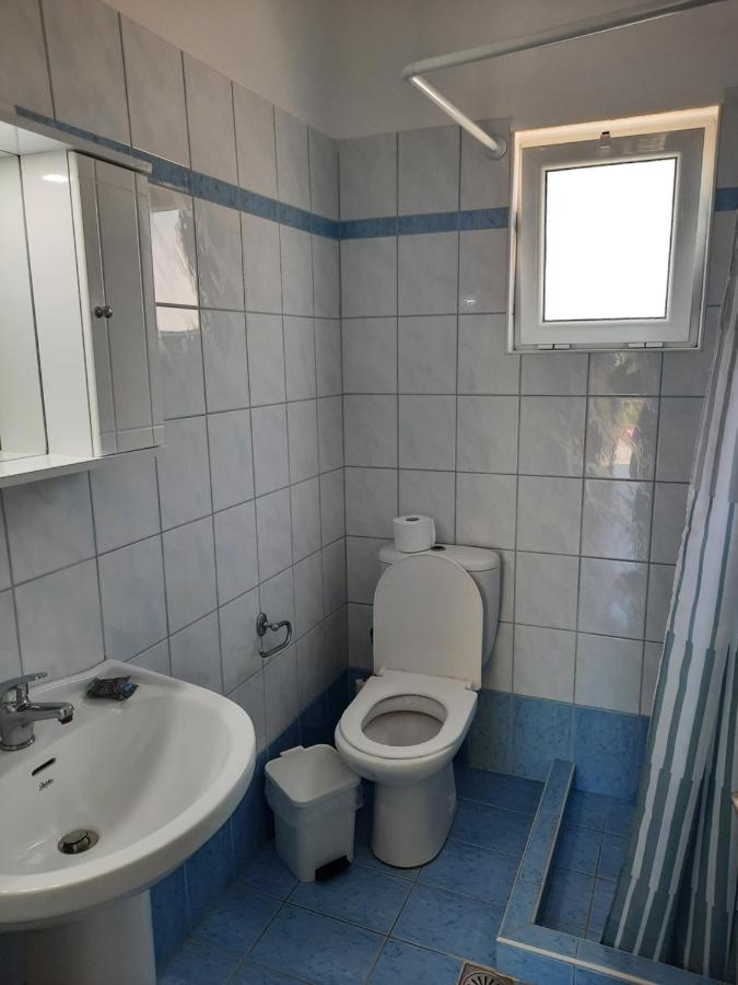 Athina Apartments Stoupa Bagian luar foto