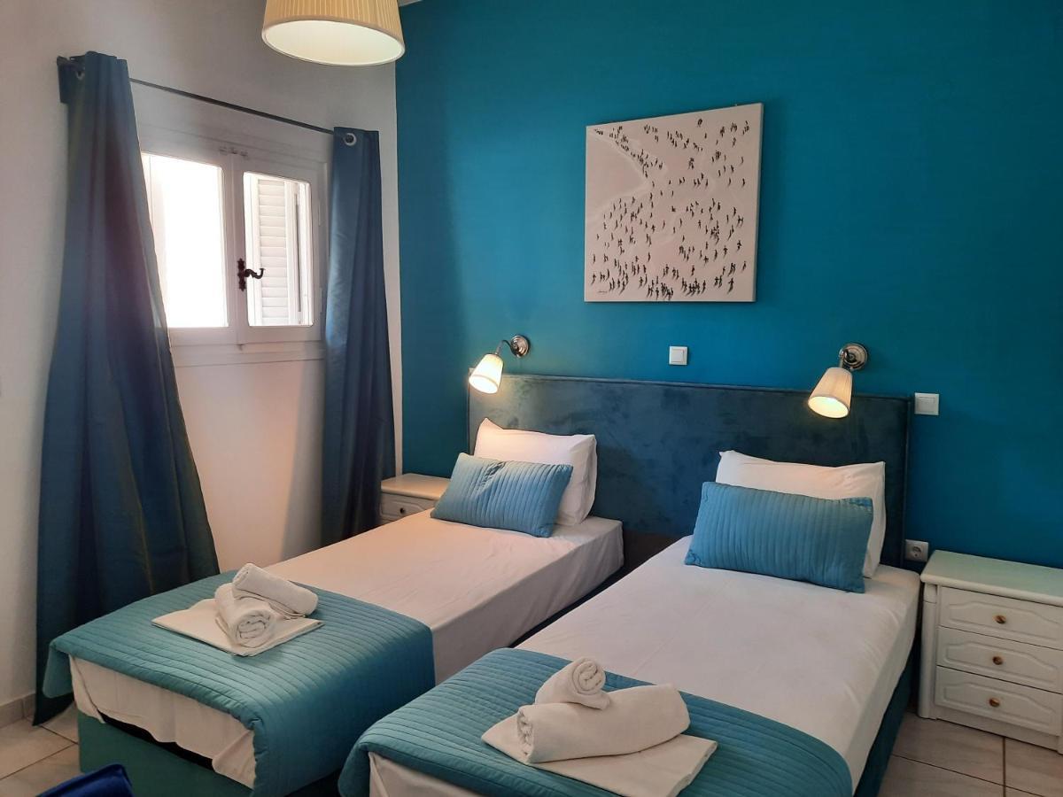 Athina Apartments Stoupa Bagian luar foto