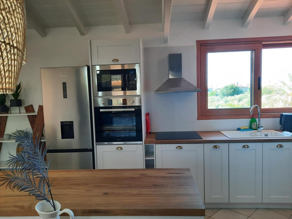 Athina Apartments Stoupa Bagian luar foto