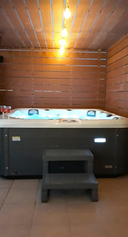 Athina Apartments Stoupa Bagian luar foto
